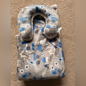 Cozy Gray and Blue Kids Blanket Set